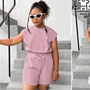 Stylish NWT Extended Size Set Pink Sleeveless Top and Shorts Set (plus size)
